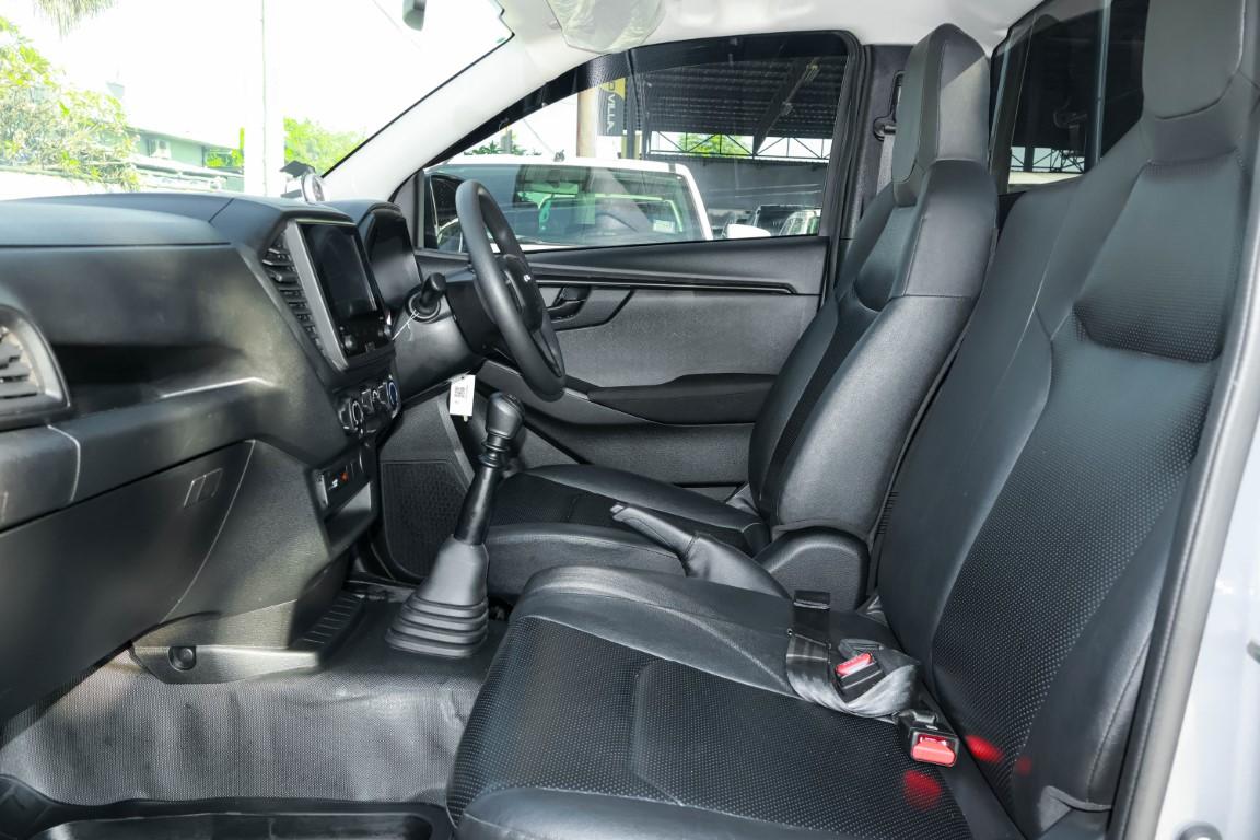 Isuzu Dmax Spark 3.0 S M/T 2023 *LK0596*